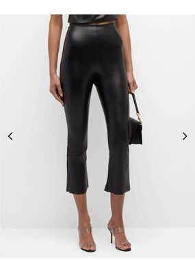 Commando woman faux leather cropped flare pants